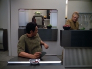 Filename=extant_StarTrek_VOY_4x13-WakingMoments_03759.jpg
Filesize=171KiB
Dimensions=1200x900
Date added=Sep 14, 2019 extant_StarTrek_VOY_4x13-WakingMoments_03759.jpg