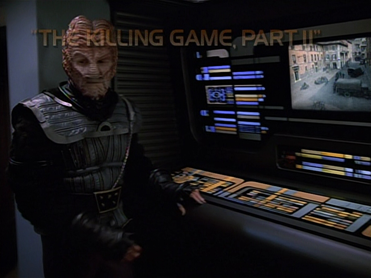 extant_StarTrekVOY_4x19-TheKillingGamePart2_00383.jpg