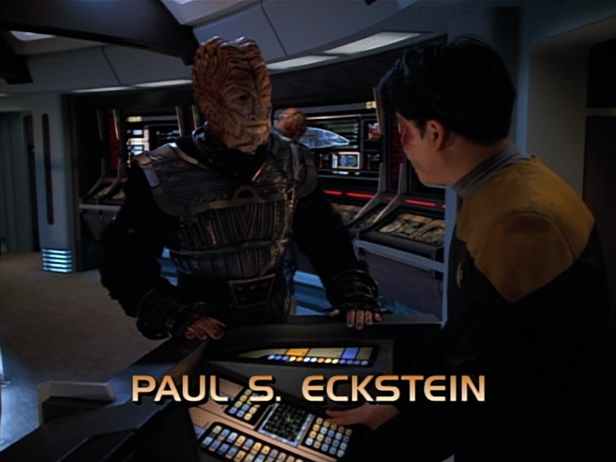 extant_StarTrekVOY_4x19-TheKillingGamePart2_00413.jpg