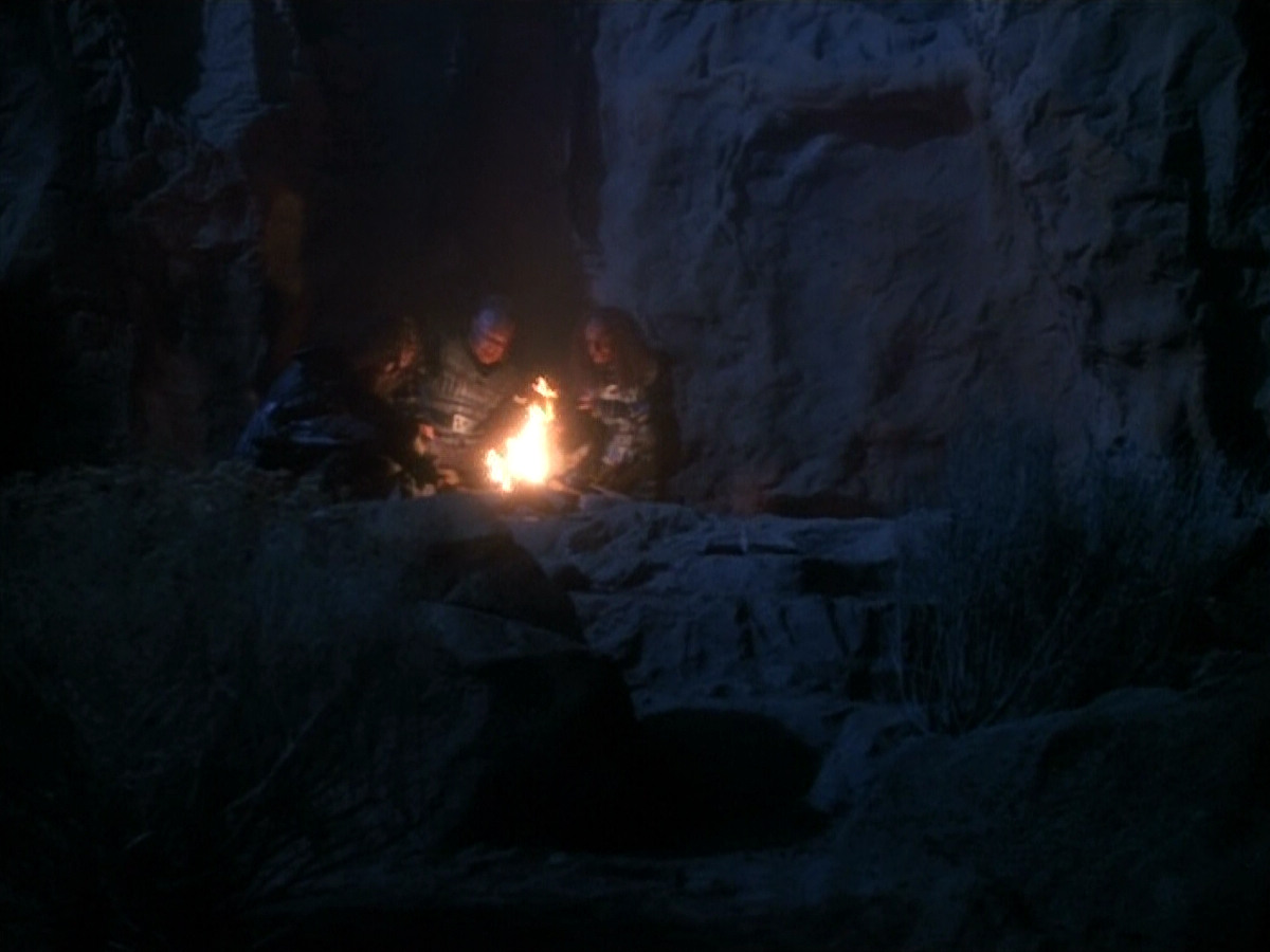 extant_StarTrekVOY_4x19-TheKillingGamePart2_01367.jpg