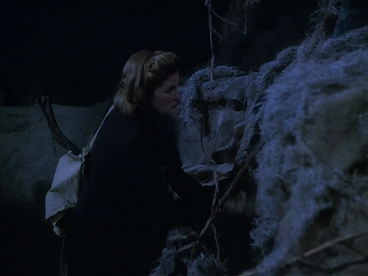 extant_StarTrekVOY_4x19-TheKillingGamePart2_01500.jpg