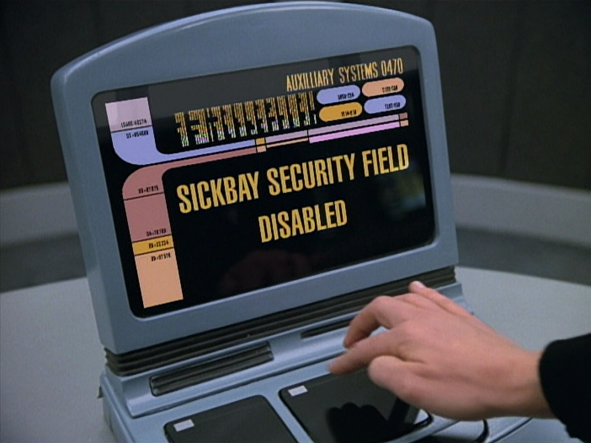extant_StarTrekVOY_4x19-TheKillingGamePart2_01827.jpg