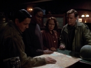 Filename=extant_StarTrekVOY_4x19-TheKillingGamePart2_00522.jpg
Filesize=154KiB
Dimensions=1200x900
Date added=Sep 30, 2019 extant_StarTrekVOY_4x19-TheKillingGamePart2_00522.jpg