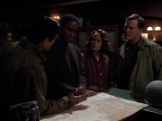 Filename=extant_StarTrekVOY_4x19-TheKillingGamePart2_00557.jpg
Filesize=152KiB
Dimensions=1200x900
Date added=Sep 30, 2019 extant_StarTrekVOY_4x19-TheKillingGamePart2_00557.jpg