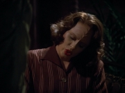 extant_StarTrekVOY_4x19-TheKillingGamePart2_00678.jpg