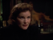 Filename=extant_StarTrekVOY_4x19-TheKillingGamePart2_00925.jpg
Filesize=114KiB
Dimensions=1200x900
Date added=Sep 30, 2019 extant_StarTrekVOY_4x19-TheKillingGamePart2_00925.jpg
