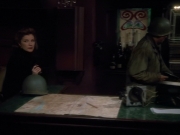 extant_StarTrekVOY_4x19-TheKillingGamePart2_01053.jpg