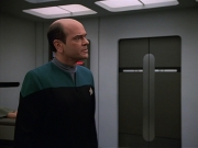 Filename=extant_StarTrekVOY_4x19-TheKillingGamePart2_01096.jpg
Filesize=137KiB
Dimensions=1200x900
Date added=Sep 30, 2019 extant_StarTrekVOY_4x19-TheKillingGamePart2_01096.jpg