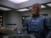 Filename=extant_StarTrekVOY_4x19-TheKillingGamePart2_01112.jpg
Filesize=204KiB
Dimensions=1200x900
Date added=Sep 30, 2019 extant_StarTrekVOY_4x19-TheKillingGamePart2_01112.jpg