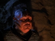 extant_StarTrekVOY_4x19-TheKillingGamePart2_01179.jpg