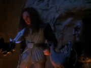 extant_StarTrekVOY_4x19-TheKillingGamePart2_01181.jpg
