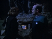 Filename=extant_StarTrekVOY_4x19-TheKillingGamePart2_01517.jpg
Filesize=152KiB
Dimensions=1200x900
Date added=Sep 30, 2019 extant_StarTrekVOY_4x19-TheKillingGamePart2_01517.jpg