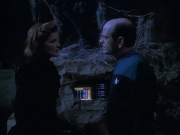 Filename=extant_StarTrekVOY_4x19-TheKillingGamePart2_01522.jpg
Filesize=159KiB
Dimensions=1200x900
Date added=Sep 30, 2019 extant_StarTrekVOY_4x19-TheKillingGamePart2_01522.jpg