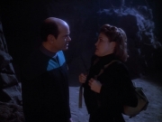 Filename=extant_StarTrekVOY_4x19-TheKillingGamePart2_01586.jpg
Filesize=118KiB
Dimensions=1200x900
Date added=Sep 30, 2019 extant_StarTrekVOY_4x19-TheKillingGamePart2_01586.jpg