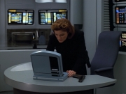 Filename=extant_StarTrekVOY_4x19-TheKillingGamePart2_01791.jpg
Filesize=157KiB
Dimensions=1200x900
Date added=Sep 30, 2019 extant_StarTrekVOY_4x19-TheKillingGamePart2_01791.jpg