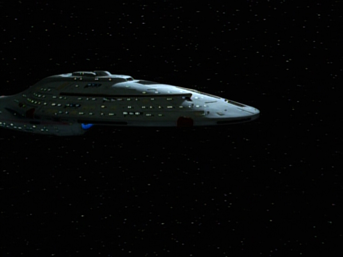 extant_StarTrekVOY_4x22-Unforgettable_00007.jpg