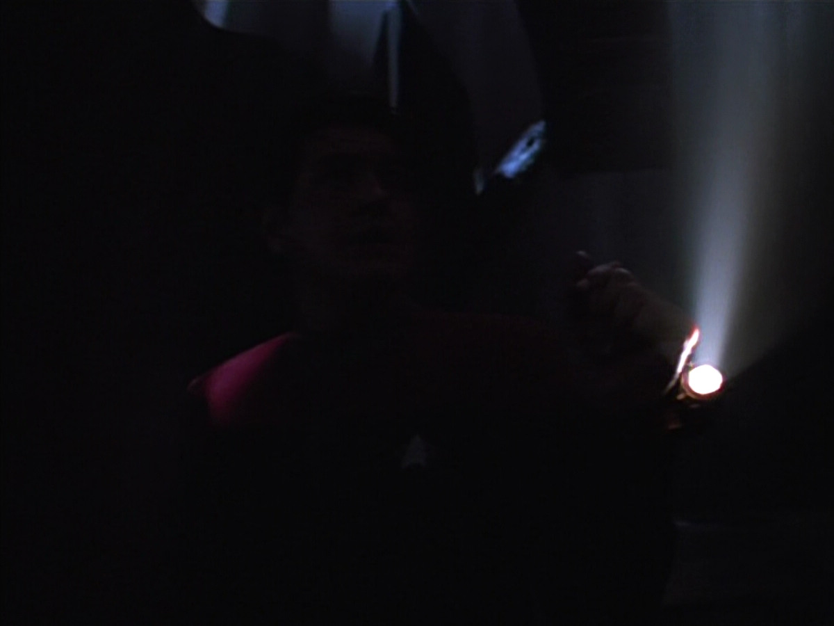 extant_StarTrekVOY_4x22-Unforgettable_00436.jpg
