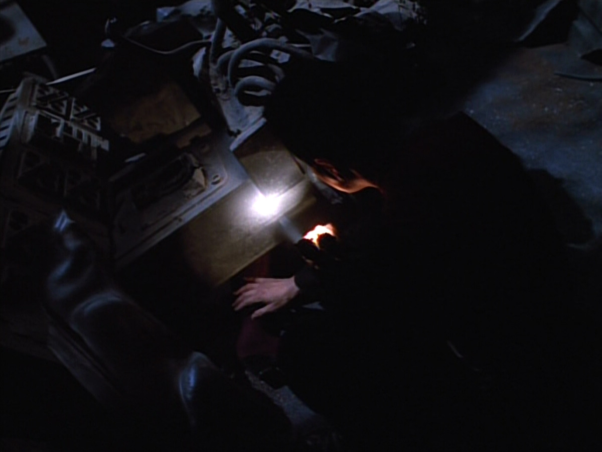 extant_StarTrekVOY_4x22-Unforgettable_00447.jpg