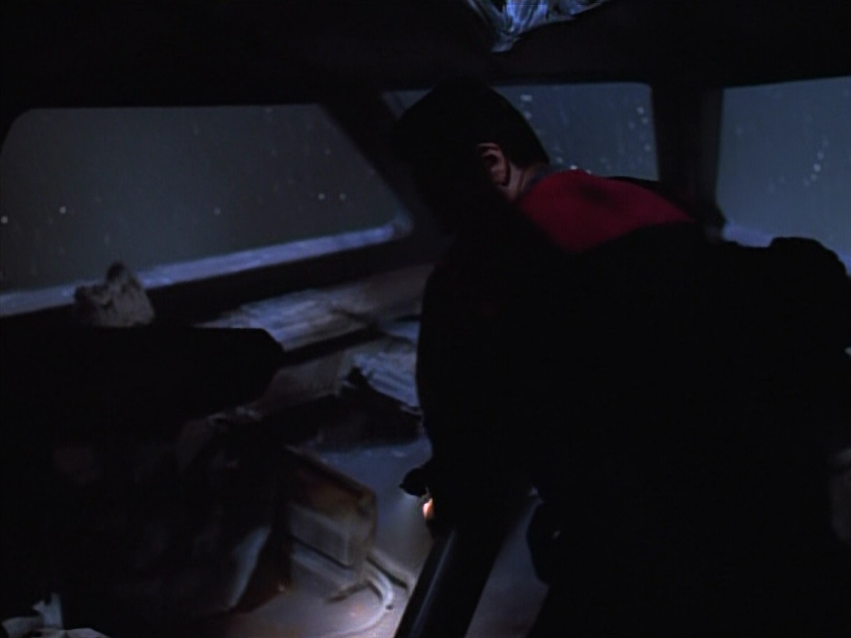 extant_StarTrekVOY_4x22-Unforgettable_00472.jpg