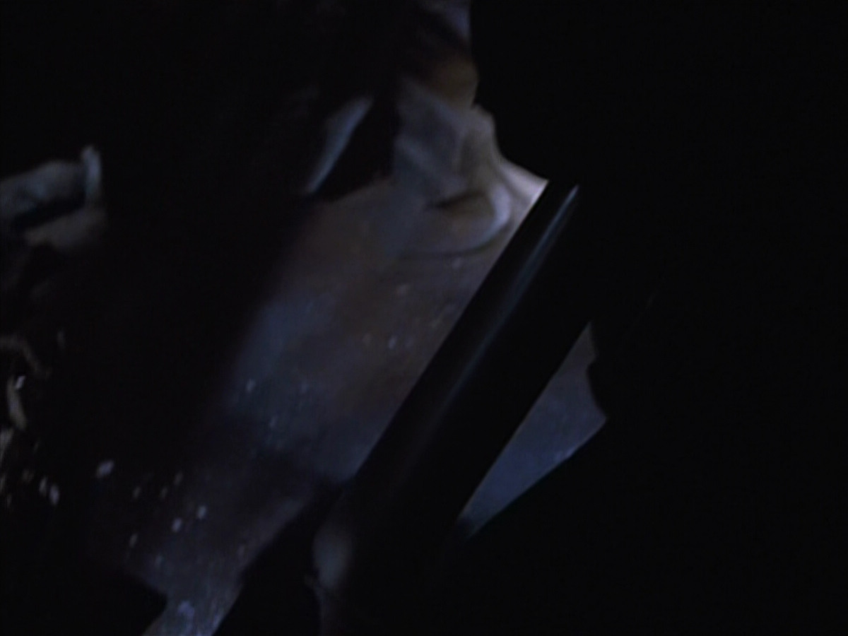 extant_StarTrekVOY_4x22-Unforgettable_00478.jpg