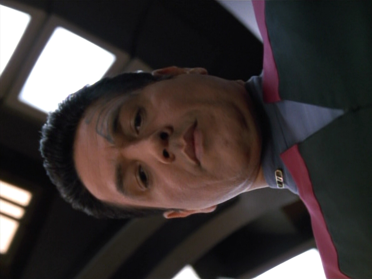 extant_StarTrekVOY_4x22-Unforgettable_00593.jpg