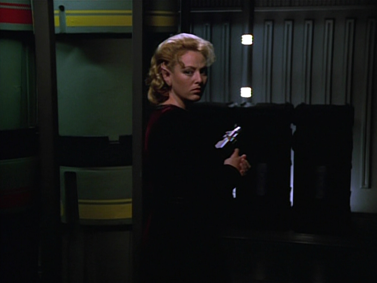 extant_StarTrekVOY_4x22-Unforgettable_01320.jpg