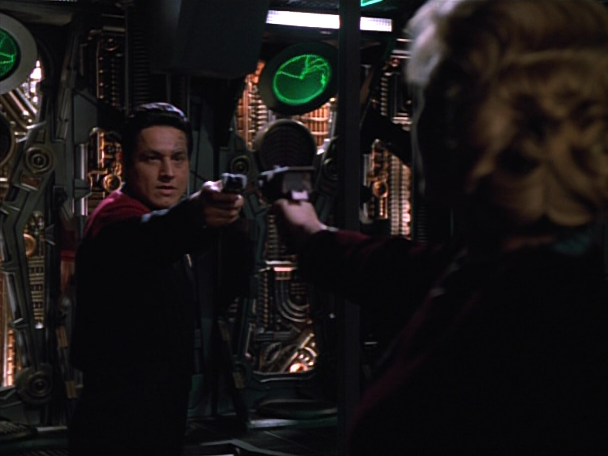 extant_StarTrekVOY_4x22-Unforgettable_01338.jpg