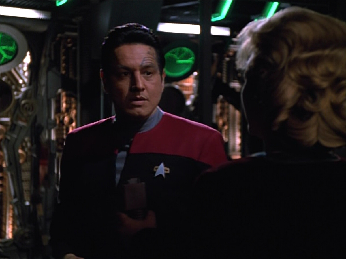 extant_StarTrekVOY_4x22-Unforgettable_01384.jpg
