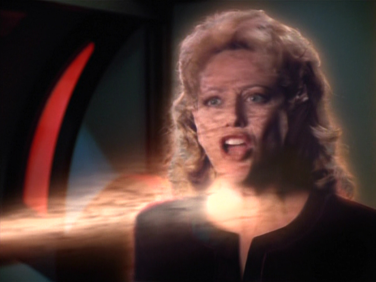 extant_StarTrekVOY_4x22-Unforgettable_02970.jpg