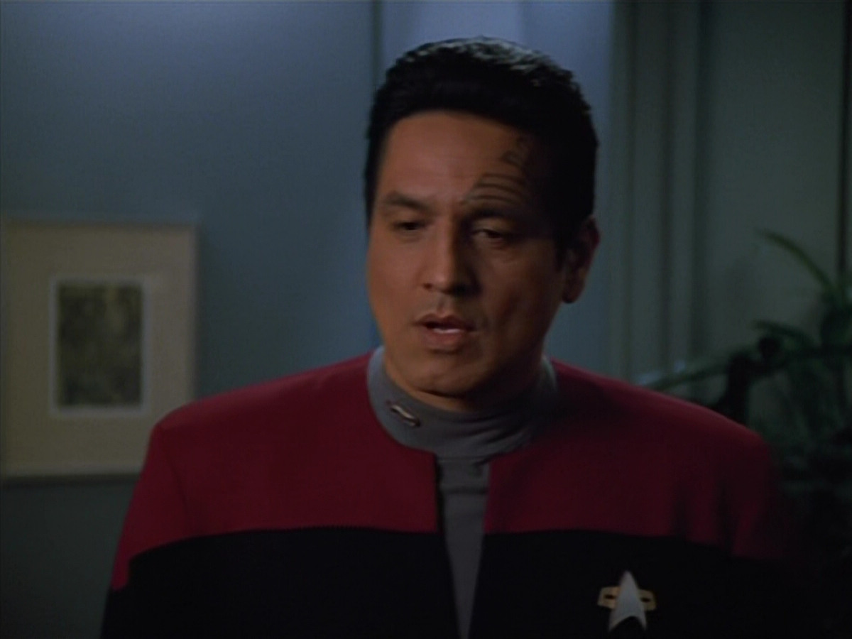 extant_StarTrekVOY_4x22-Unforgettable_03520.jpg