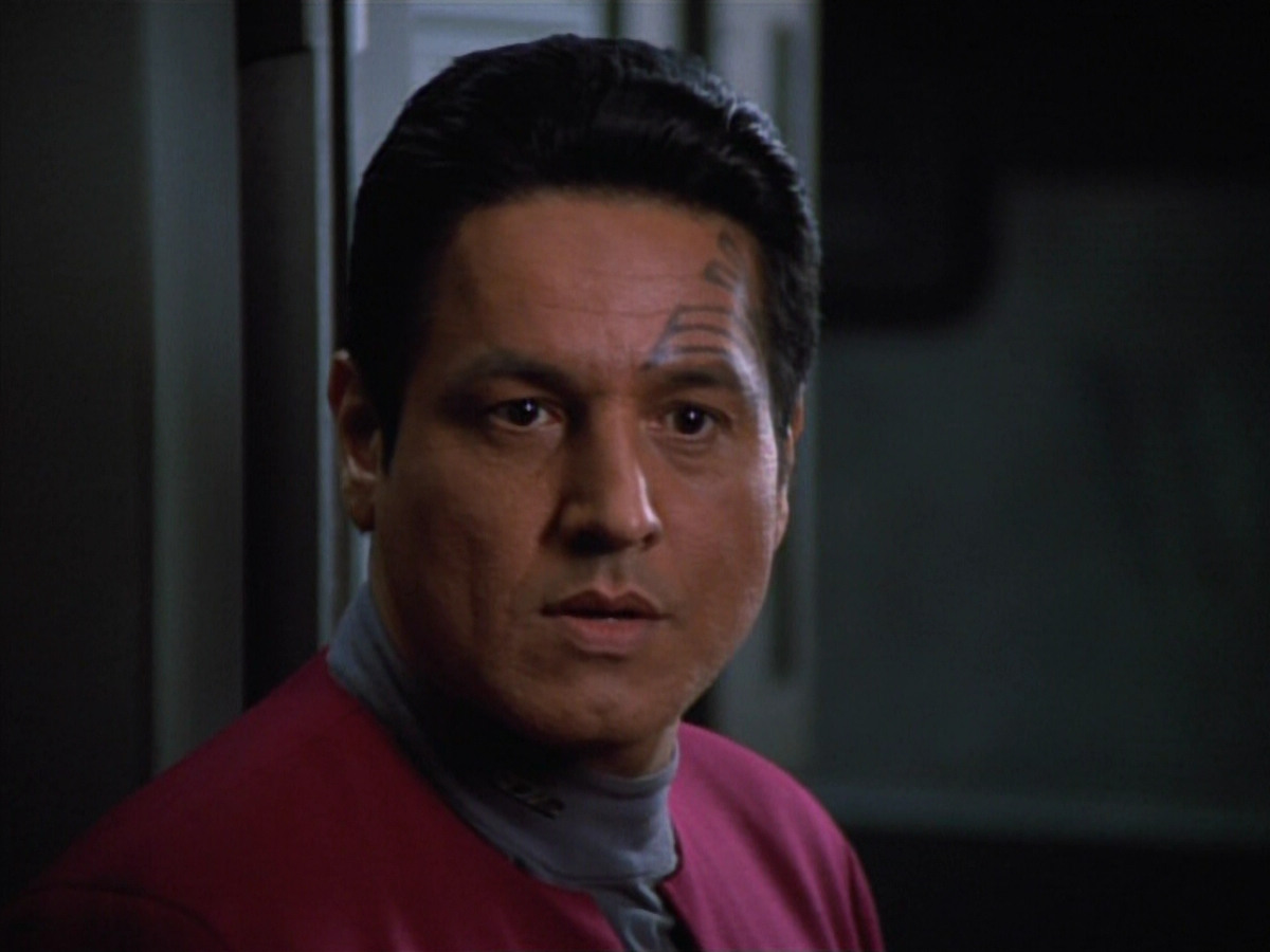 extant_StarTrekVOY_4x22-Unforgettable_03527.jpg