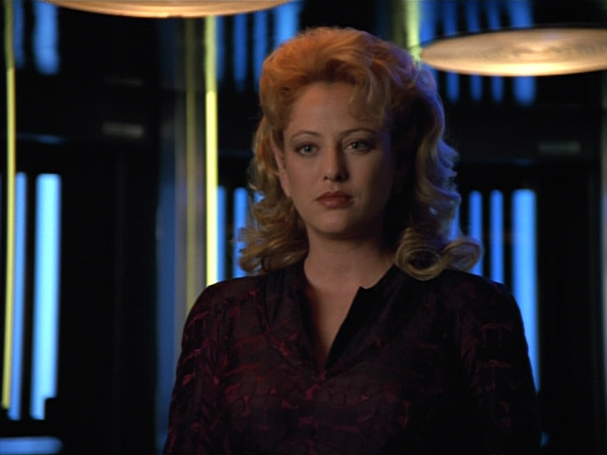 extant_StarTrekVOY_4x22-Unforgettable_03622.jpg