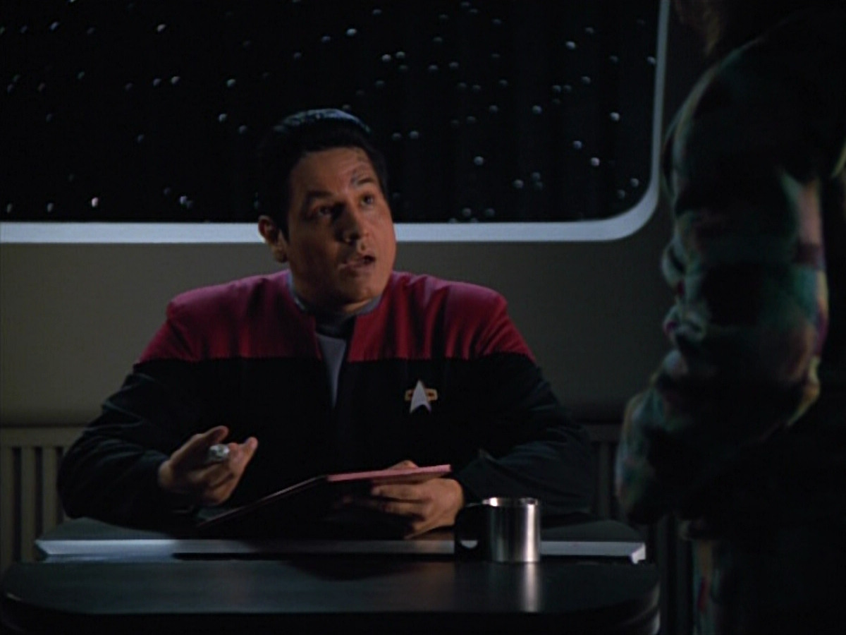 extant_StarTrekVOY_4x22-Unforgettable_03687.jpg