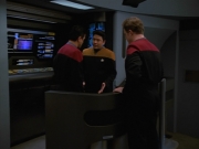 Filename=extant_StarTrekVOY_4x22-Unforgettable_00033.jpg
Filesize=123KiB
Dimensions=1200x900
Date added=Oct 02, 2019 extant_StarTrekVOY_4x22-Unforgettable_00033.jpg