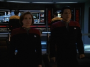 extant_StarTrekVOY_4x22-Unforgettable_00158.jpg