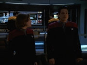 extant_StarTrekVOY_4x22-Unforgettable_00159.jpg