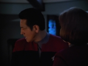 extant_StarTrekVOY_4x22-Unforgettable_00373.jpg
