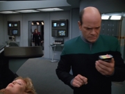 extant_StarTrekVOY_4x22-Unforgettable_00536.jpg