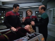 extant_StarTrekVOY_4x22-Unforgettable_00547.jpg