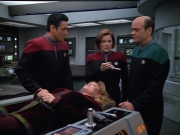 extant_StarTrekVOY_4x22-Unforgettable_00554.jpg