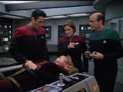 extant_StarTrekVOY_4x22-Unforgettable_00556.jpg