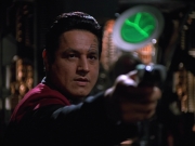 extant_StarTrekVOY_4x22-Unforgettable_01371.jpg