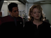 extant_StarTrekVOY_4x22-Unforgettable_01502.jpg