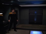 extant_StarTrekVOY_4x22-Unforgettable_01739.jpg