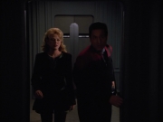 extant_StarTrekVOY_4x22-Unforgettable_01745.jpg