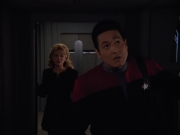 extant_StarTrekVOY_4x22-Unforgettable_01747.jpg
