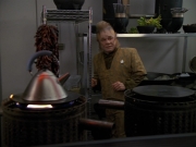 extant_StarTrekVOY_4x22-Unforgettable_01899.jpg