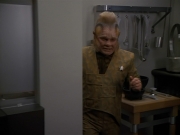 extant_StarTrekVOY_4x22-Unforgettable_01934.jpg