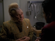 extant_StarTrekVOY_4x22-Unforgettable_01942.jpg