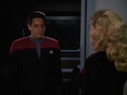 extant_StarTrekVOY_4x22-Unforgettable_02056.jpg